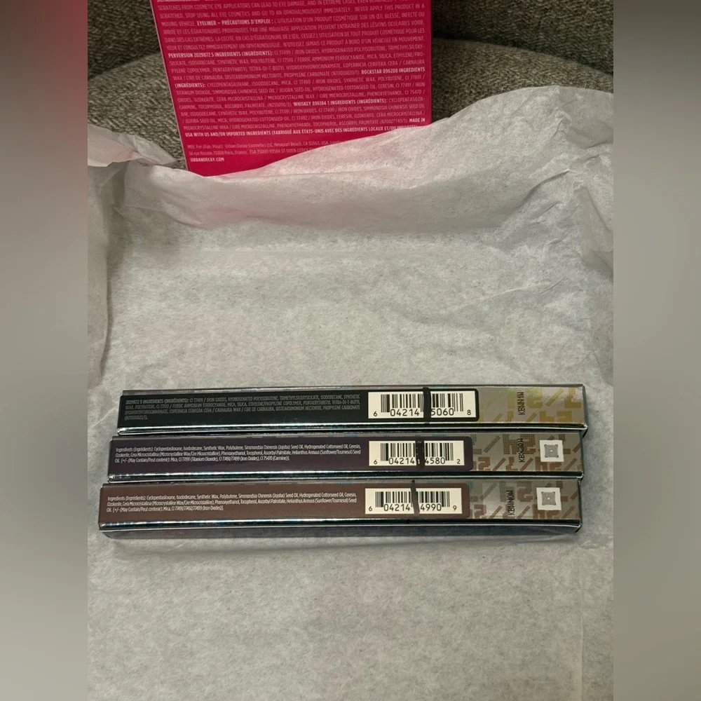 Urban Decay 3-Pc. 24/7 Vibe Out Holiday Makeup Eyeliner Gift Set - NEW IN BOX